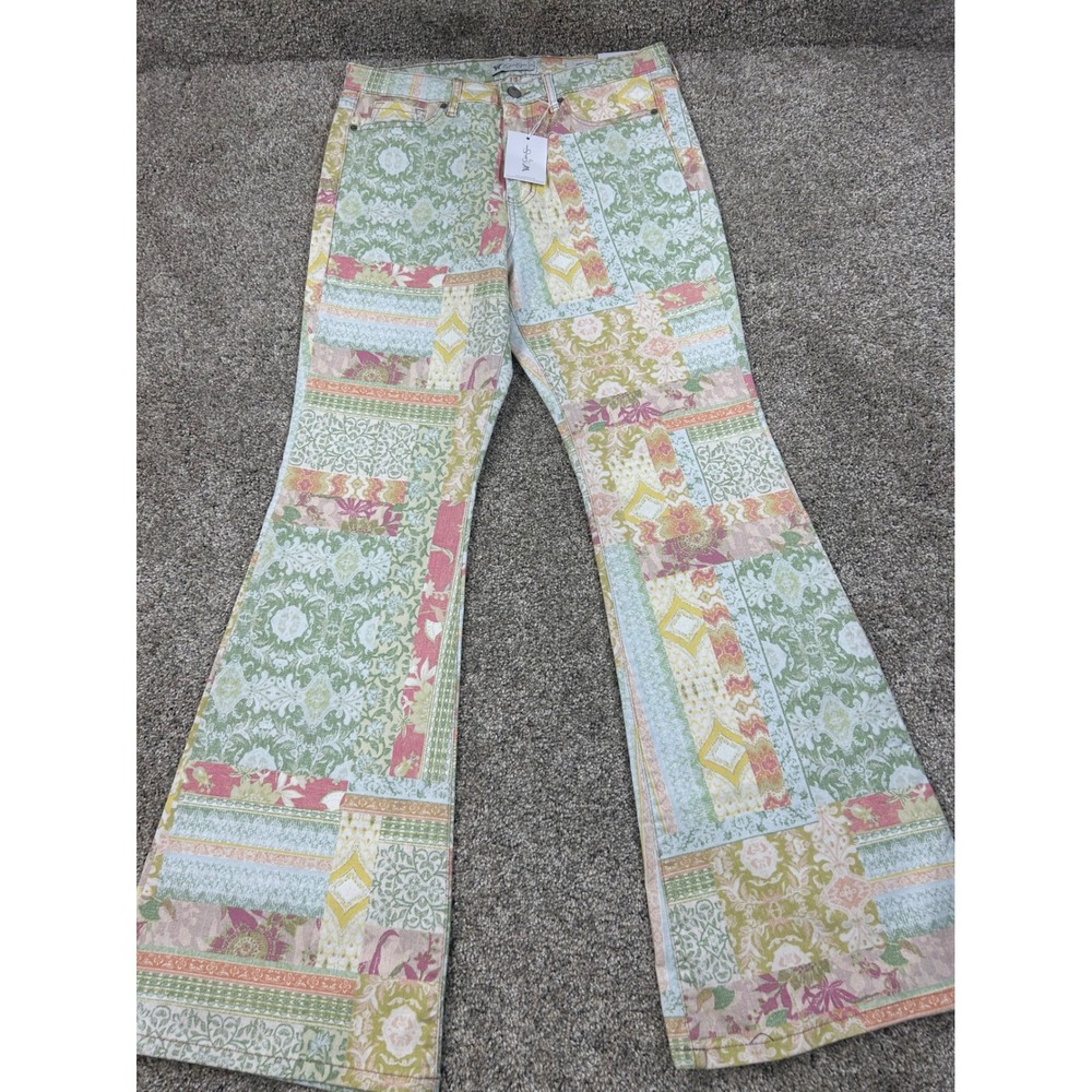 Jessica Simpson Daisy Flare Jean Sugar Swizzle Patchwork Print Size 12 NWT #0702